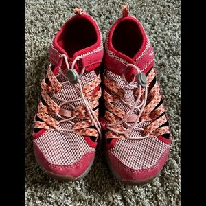 Kids Chaco’s size 4 preowned in good condition